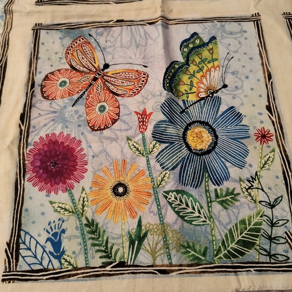 Floral flight pillow panel. Birds butterfly flowers dragonfly - Picture 4 of 10